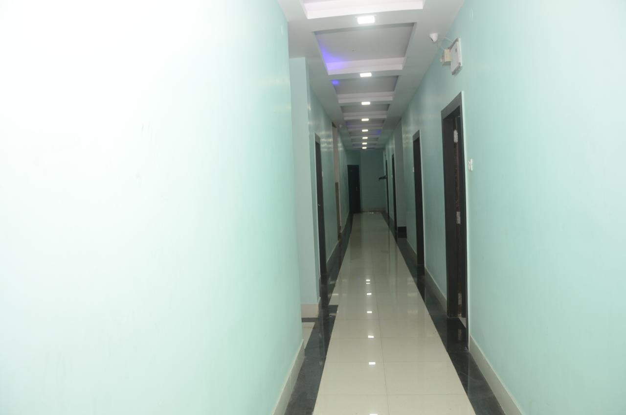 Hotel Sharda Inn Деогар Екстер'єр фото